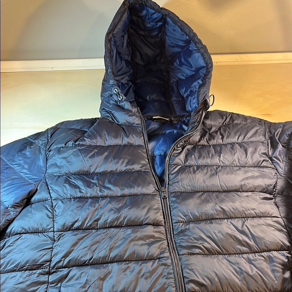 Men's Blue Puffer Jacket Livergy Sz XL